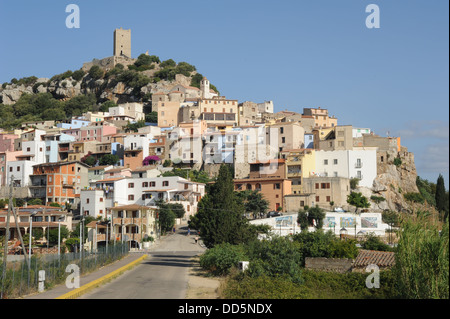 Le village de Posada sur l'île de Sardaigne, Italie Banque D'Images