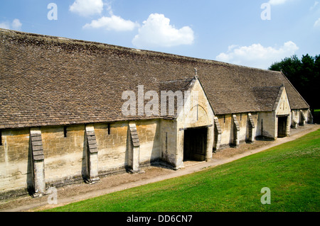 La grange à dîme médiévale, Barton Grange, Bradofrd sur Avon, Wiltshire. Banque D'Images