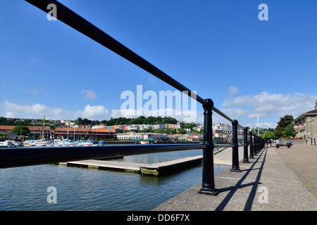 De condensats chauds Bristol Clifton vue depuis l'autre côté de la rivière Banque D'Images