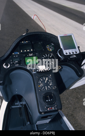 Instruments de vol d'un avion, planeur aérodrome de Santa Cilia de Jaca, Aragon, Espagne Banque D'Images