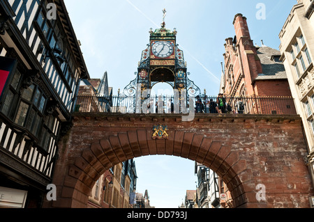 Porte de l'Orient, remparts, sur Foregate Street, Chester, Cheshire, Royaume-Uni Banque D'Images