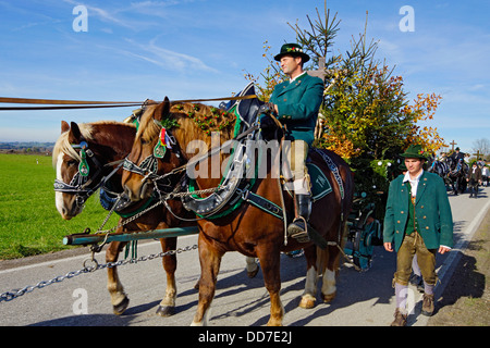 Dans Leonhardifahrt Benediktbeuren, Oberbayern, Deutschland, nur-redaktionell-nutzbar, editorial-seulement, aucun-modèle-version Banque D'Images