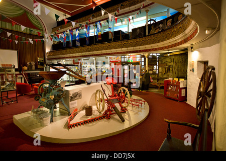 Royaume-uni, Pays de Galles, Aberystwyth, Ceredigion, Terrasse Road, Ceredigion Museum, de l'intérieur Banque D'Images