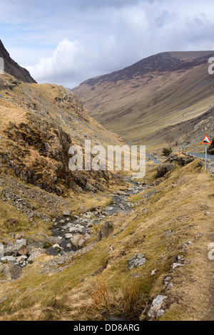 UK, Cumbria, Lake District, Honister Pass, Gatesgarthdale Beck Banque D'Images