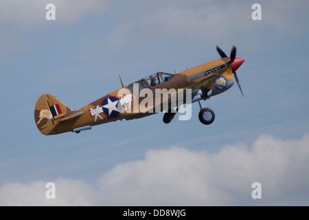 P40 Tomahawk WW2-nous avions à l'aérodrome de Duxford, Cambs, UK Banque D'Images