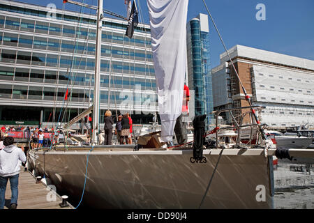 London,UK,28 août 2013, la course de votre vie disponibles se réunissent à St Katherines Dock dans Londo Crédit : Keith larby/Alamy Live News Banque D'Images