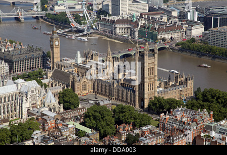 Vue aérienne des Chambres du Parlement à Londres SW1 Banque D'Images