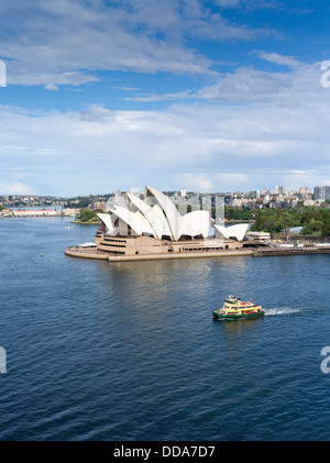 dh Sydney Opéra SYDNEY AUSTRALIE Harbour Ferries ferry Sydney harbour Opera House vue aérienne bateau de jour port bateaux Banque D'Images