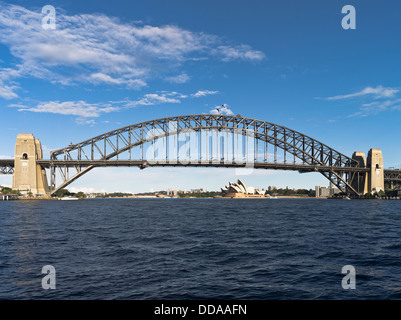 Dh Le Port de Sydney Sydney Australie Sydney Harbour Bridge Sydney Opera House personne n Banque D'Images