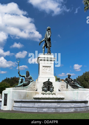 dh Royal Botanic Gardens SYDNEY AUSTRALIE statue du capitaine Arthur Phillip jardin du premier gouverneur de Nouvelle-Galles du Sud Banque D'Images