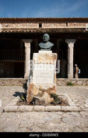 Sanctuaire de Lluc, Espagne, monument d'Antoni M. Alcover en Lluc Banque D'Images