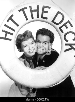 Frapper le pont 1955 encore de MGM avec Debbie Reynolds et Russ Tamblyn Banque D'Images