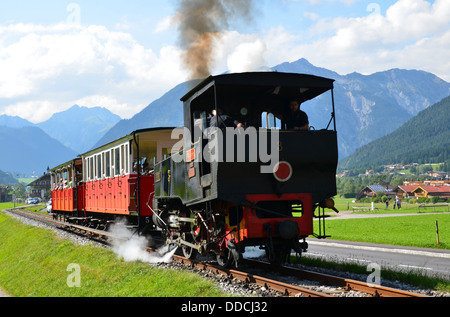 Achensee Achensee, narrow gauge steam cog railway, Jenbach, doyen mondial des locomotives à vapeur cog. Banque D'Images