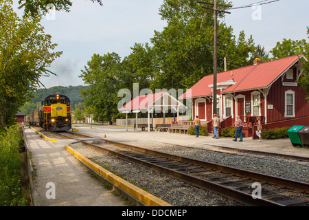 Dépôt de la péninsule de Cuyahoga Valley Scenic Railroad dans Parc national de Cuyahoga Valley en Ohio aux États-Unis Banque D'Images