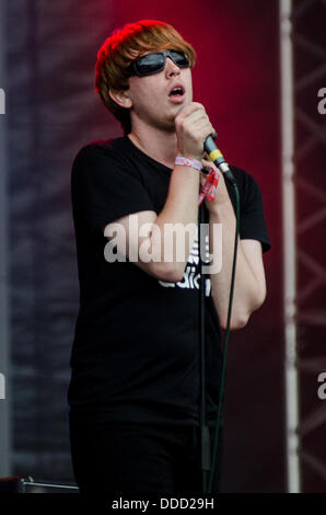 Bingley, Yorkshire. Août 30, 2013. L'eau sale sur scène le jour 1 de Bingley Music Live. D'autres actes figurant sur le projet de loi comprennent la Ligue Humaine, Chic, Primal Scream et les crèches. © Thomas Jackson/Alamy Live News Banque D'Images