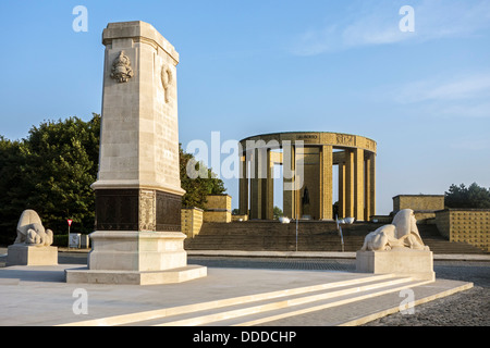 Le Roi Albert I monument et de la Première Guerre mondiale un mémorial aux disparus de Nieuport à Nieuport, Flandre occidentale, Belgique Banque D'Images