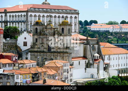 Vues de la tour Torre dos Clerigos,8e siècle 75mt,élevé par Niccolo Nasoni,vue panoramique sur la ville,Porto,Porto,Portugal Banque D'Images