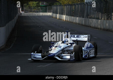 Baltimore, Maryland, USA. Août 31, 2013. F1, Grand Prix de Baltimore, Baltimore, MD, le 30 août au 1er septembre 2013, Sebastian Saavedra, Dragon Racing © Ron Bijlsma/ZUMAPRESS.com/Alamy Live News Banque D'Images