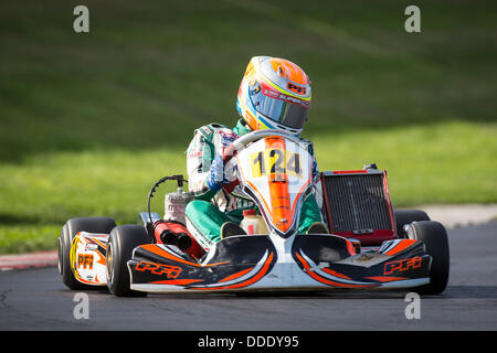 31.08.2013. Circuit PFi près de Grantham Lincolnshire Angleterre - Round 1 de la CIK-FIA World Junior Championships KF. Samedi les qualifications. # 124 Philip Rawson (GBR) PF Karting International Banque D'Images