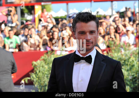 Acteur Tom Welling assiste à la 'Parkland' Premiere pendant le 70e Festival International du Film de Venise au Palazzo del Cinema le 1 septembre 2013 à Venise, Italie. Banque D'Images