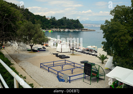 Plage de Moscenicka Draga peu de place près de Opatija Istrie Croatie Adria Banque D'Images