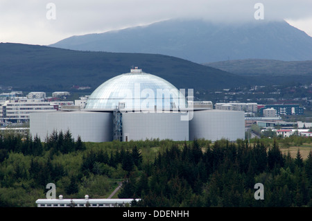 Le Perlan bâtiment abritant le Musée Saga à Reykjavik, Islande Banque D'Images