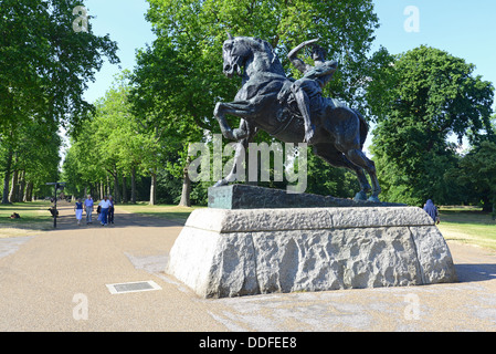L'énergie physique statue par George Frederic Watts, Kensington Gardens, London, England, UK Banque D'Images