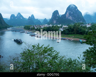 La rivière Lijiang paysage de Xingping, Yangshuo, Guilin, Guangxi, Chine Banque D'Images