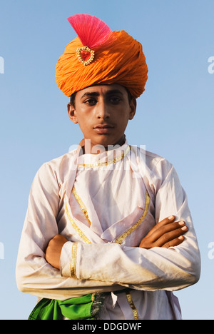 Portrait d'un homme en robe traditionnelle du Rajasthan, Jaipur, Rajasthan, Inde Banque D'Images