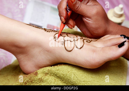Design sur pieds Mehandi Banque D'Images