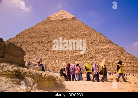 Les grandes pyramides de Gizeh sont le seul survivant parmi les sept merveilles du monde antique, Giza, Egypte Banque D'Images