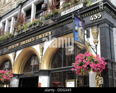 Deacon Brodie's Tavern, Lawnmarket, The Royal Mile, Édimbourg, Écosse, Royaume-Uni Banque D'Images