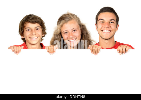 Groupe d'adolescents avec un tableau blanc en blanc isolé Banque D'Images