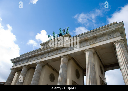 Berlin Brandenburger port dans le centre de la ville européenne Berlin Banque D'Images