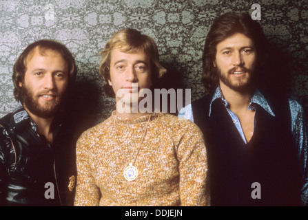 BEE GEES groupe pop environ 1998 De gauche à droite : Maurice, Robin et Barry Gibb Banque D'Images