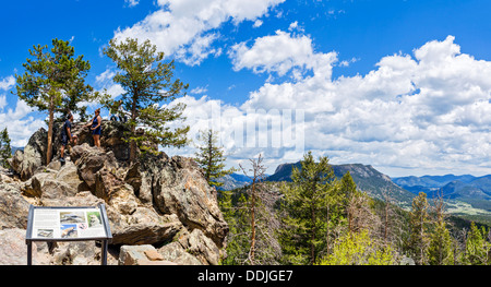 De nombreux parcs offrent sur le Trail Ridge Road, Rocky Mountain National Park, Colorado, USA Banque D'Images