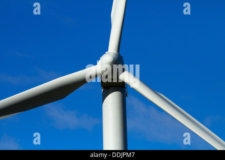 Éolienne au Mt Stuart wind farm, près de Milton, au sud de l'Otago, île du Sud, Nouvelle-Zélande Banque D'Images