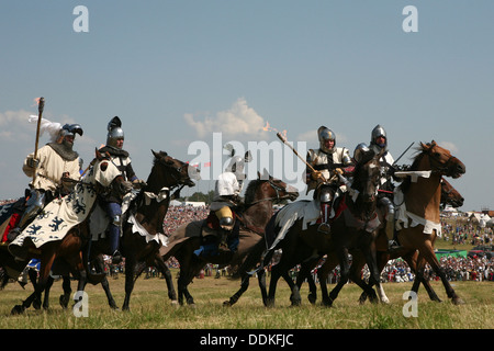 Reconstitution de la bataille de Grunwald en 1410 dans le Nord de la Pologne. Banque D'Images