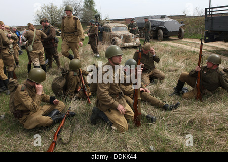 La bataille de reconstitution à Orechov. Le 68e anniversaire de la fin de la Seconde Guerre mondiale en Orechov, République tchèque. Banque D'Images