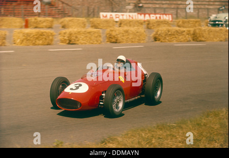 Phil Hill en action dans une Ferrari, Grand Prix néerlandais, Zandvoort, 1959. Artiste : Inconnu Banque D'Images