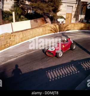 Phill Hill une Ferrari de course D246, Grand Prix de Monaco, Monte Carlo, 1959. Artiste : Inconnu Banque D'Images