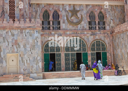 Khalifa Ababacar Sy Mosquée, Tivaouane, Sénégal, Afrique Banque D'Images