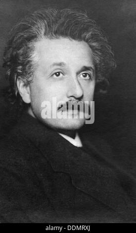 Albert Einstein (1879-1955), physicien allemand,. Artiste : Inconnu Banque D'Images