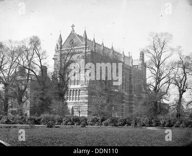 Keble College, Parcs Road, Oxford, Oxfordshire, 1870. Artiste : Henry Taunt Banque D'Images