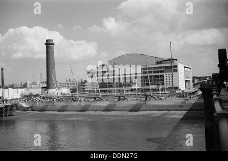 Royal Festival Hall, Belvedere Road, South Bank, Lambeth, London, c1951. Artiste : SW Rawlings Banque D'Images