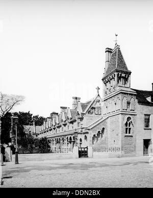 Powell Hospices, Église Gate, Fulham, London, c1870-1900. Artiste : York & Fils Banque D'Images