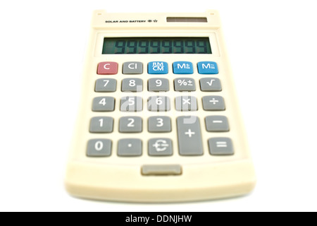 Calculatrice sur fond blanc. Banque D'Images