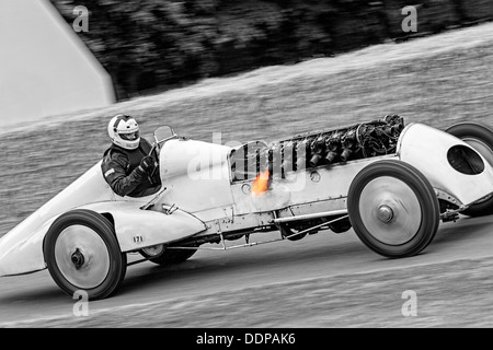 1923 Thomas des 'Babs' au 2013 Goodwood Festival of Speed, Sussex, UK avec flamme. Pilote, Geraint Owen. Banque D'Images