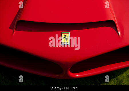 Londres, Royaume-Uni. Le 05 août, 2013. 1962 Ferrari 268 SP - Scènes de la St.James Concourseof élégance tenue à Marlborough House, St James' London, UK Crédit : Motofoto/Alamy Live News Banque D'Images