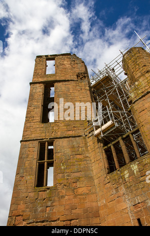 Le travail sur le projet des plates-formes à Leicesters bâtiment dans le château de Kenilworth, Warwickshire, en Angleterre. Février 2014 s'ouvre. Banque D'Images